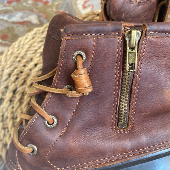 Sperry Women's Saltwater Duck Boot size 9.5
STYLE # STS91176 - Picture 3 of 9